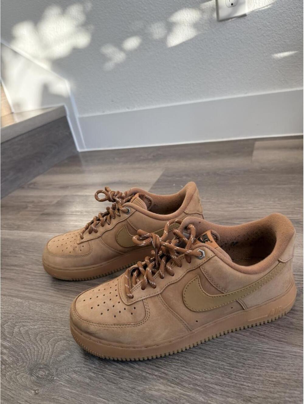 Nike Men's Tan and Brown Air Force One